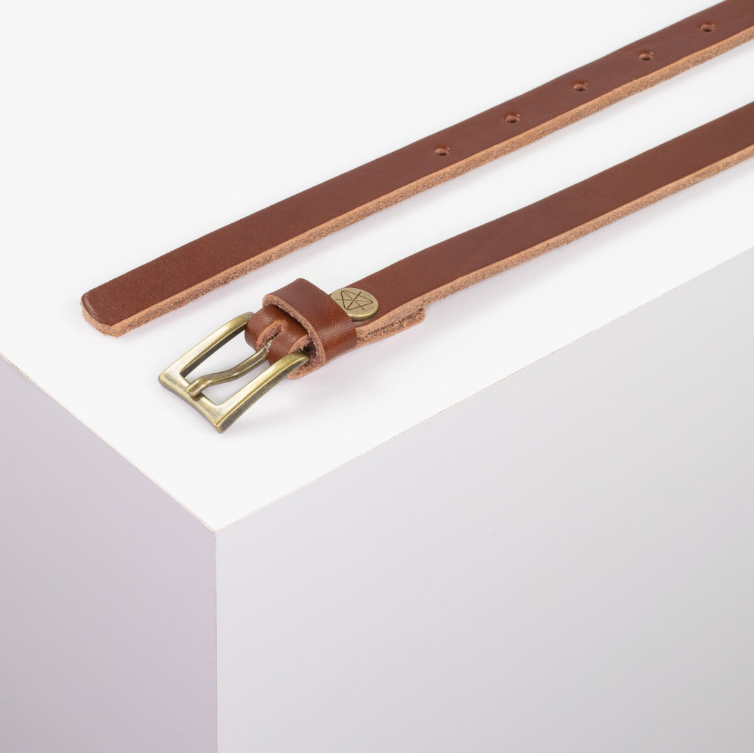 Ledergürtel 1,5cm mit Schnalle Brisbane messing matt cognac ohne Muster
