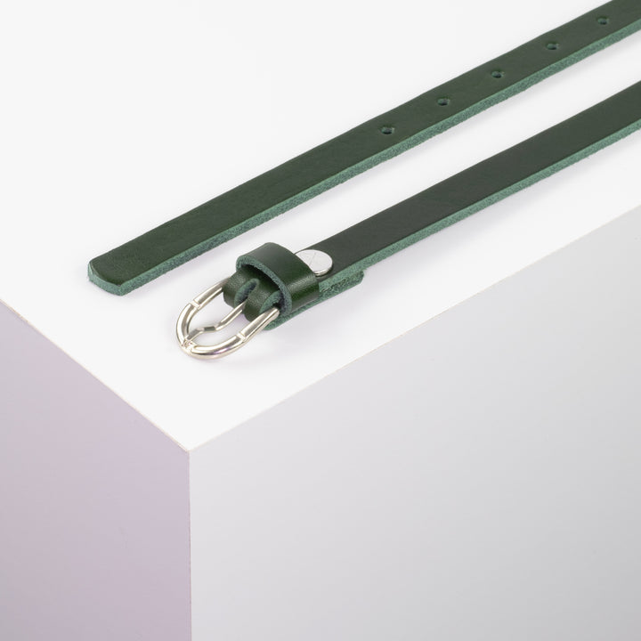 Ledergürtel 1,5cm mit Schnalle Sevilla silber glänzend grün ohne Muster