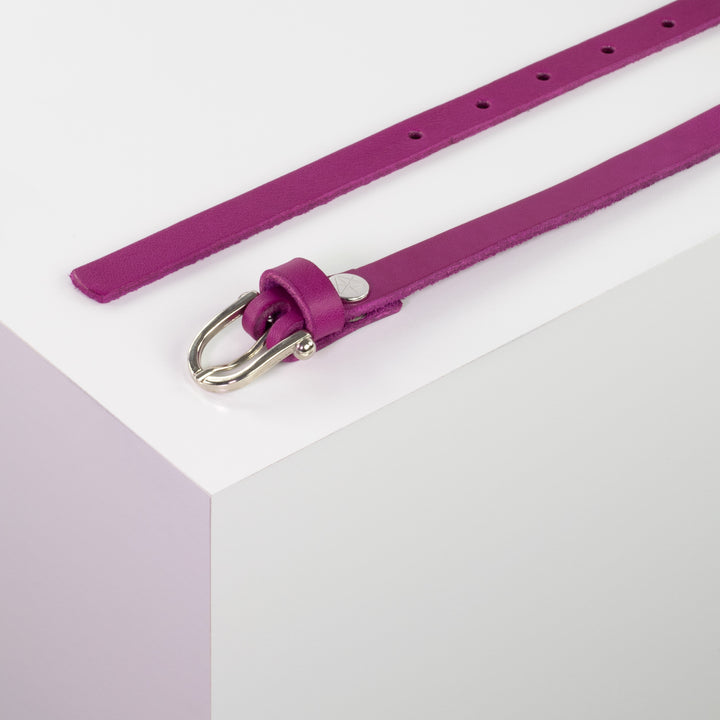 Ledergürtel 1,5cm mit Schnalle Hufeisen silber pink ohne Muster