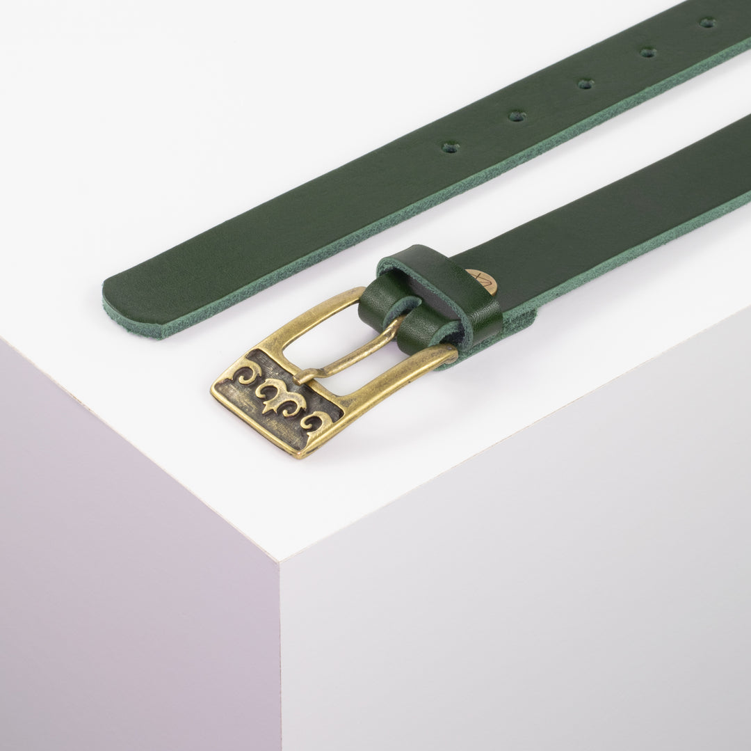 Ledergürtel 2,5cm mit Schnalle Ornament messing grün ohne Muster