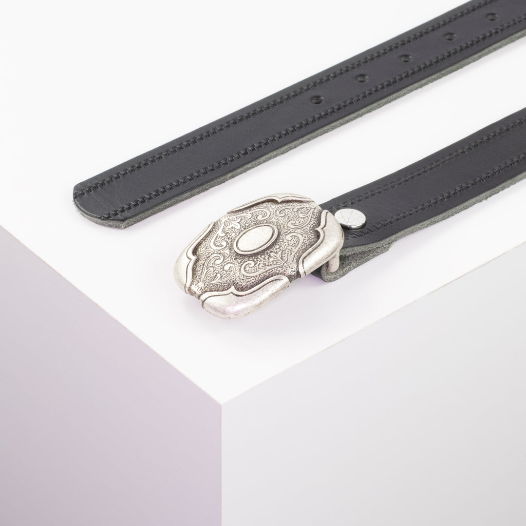 Ledergürtel 3cm mit Schnalle Blume eckig schwarz Reißverschluss