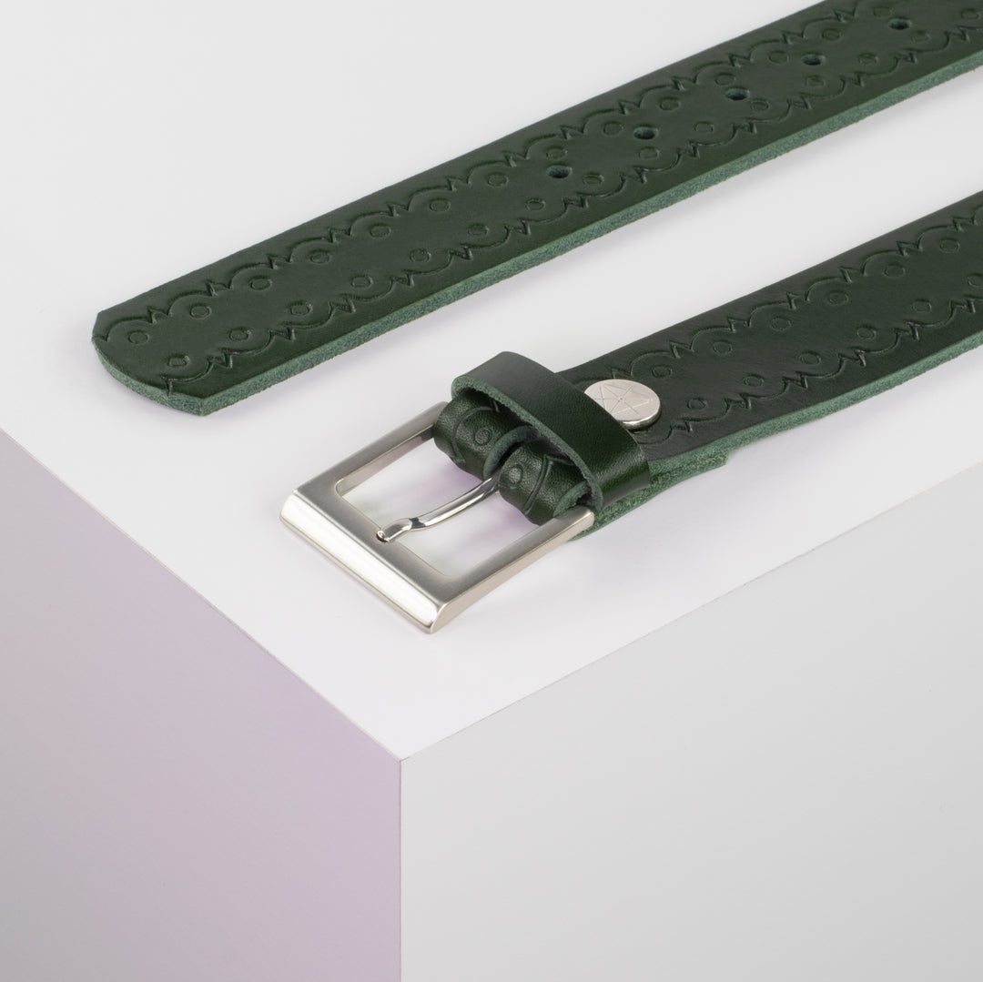 Ledergürtel 3,5cm mit Schnalle Helsinki silber glänzend grün Lochwelle