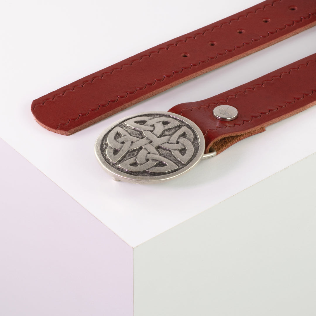 Ledergürtel 4cm mit Schnalle Gordischer Knoten rund silber rot kleine Welle
