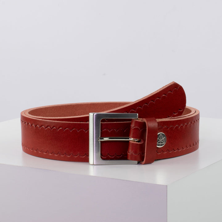 Ledergürtel 4cm mit Schnalle Graz silber glänzend rot kleine Welle