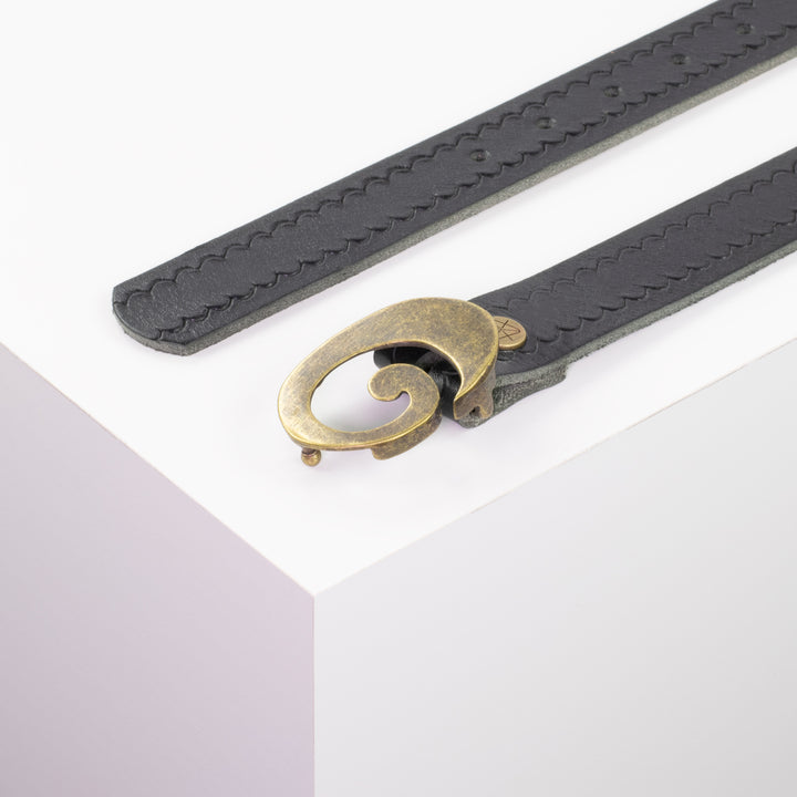 Ledergürtel 3cm mit Schnalle Schnecke messing schwarz kleine Welle