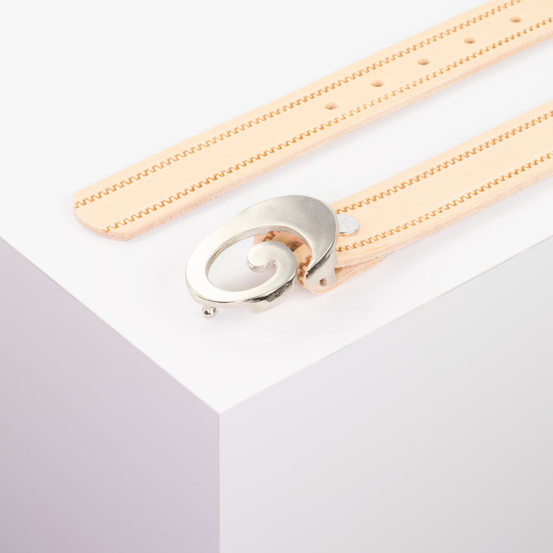 Ledergürtel 3cm mit Schnalle Schnecke silber glänzend natur Reißverschluss