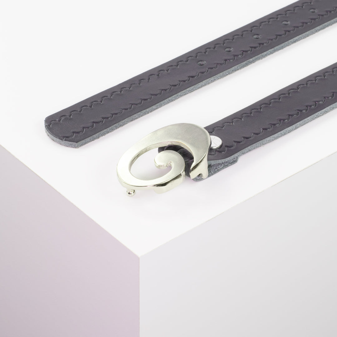 Ledergürtel 3cm mit Schnalle Schnecke silber glänzend navi kleine Welle