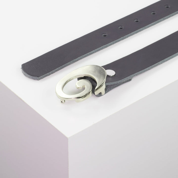 Ledergürtel 3cm mit Schnalle Schnecke silber glänzend navi ohne Muster