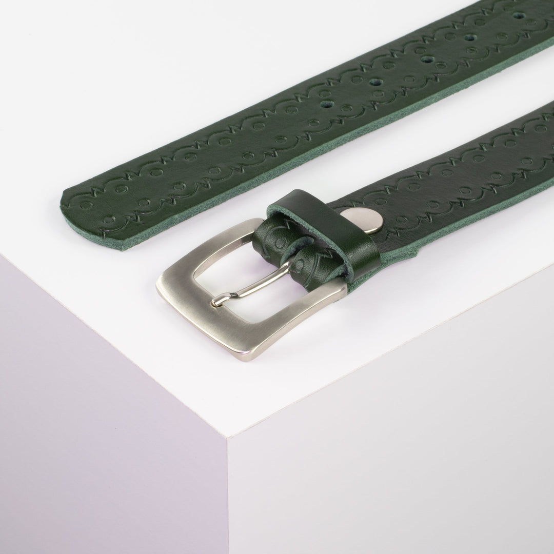 Ledergürtel 3,5cm mit Schnalle Madrid silber glänzend grün Lochwelle