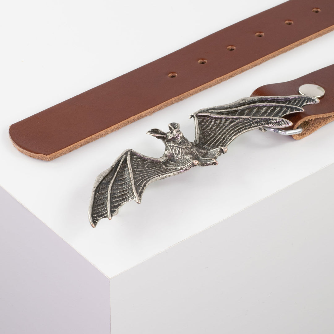 Ledergürtel 4cm mit Schnalle Fledermaus cognac ohne Muster